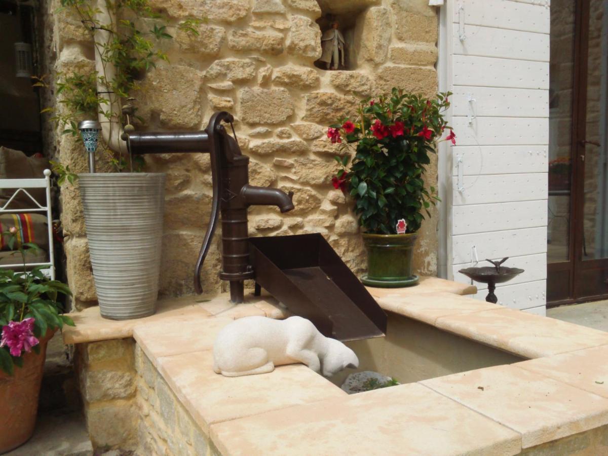 Bed and Breakfast Le Mas Du Chat Cavaillon Exterior foto