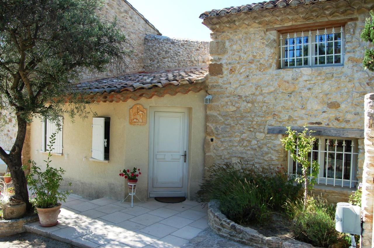 Bed and Breakfast Le Mas Du Chat Cavaillon Exterior foto